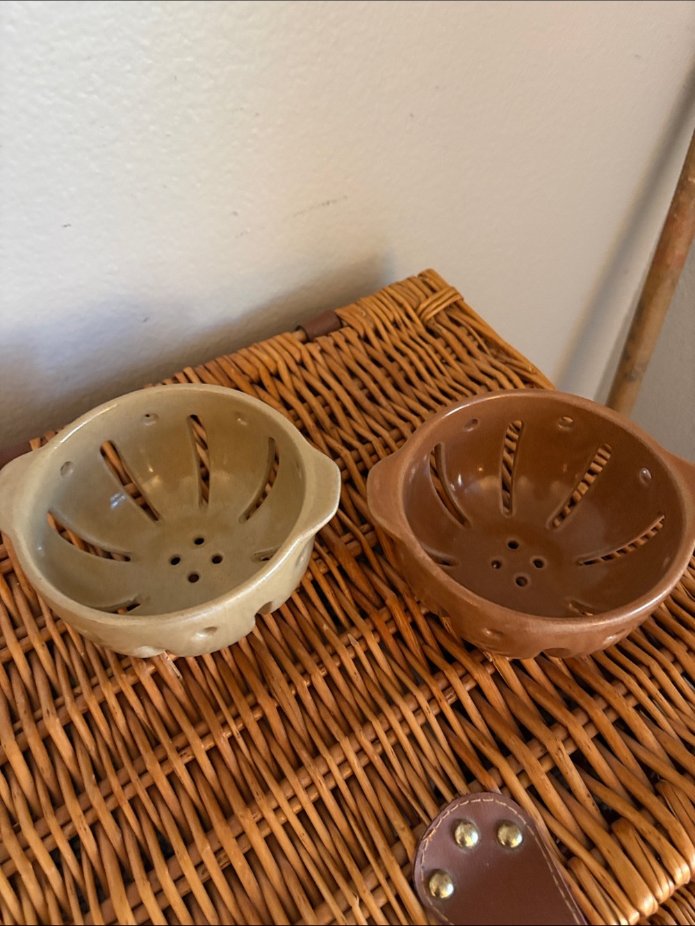 Ceramic Berry Bowls Set - Beige and Brown Hearth and Hand Fall 2024